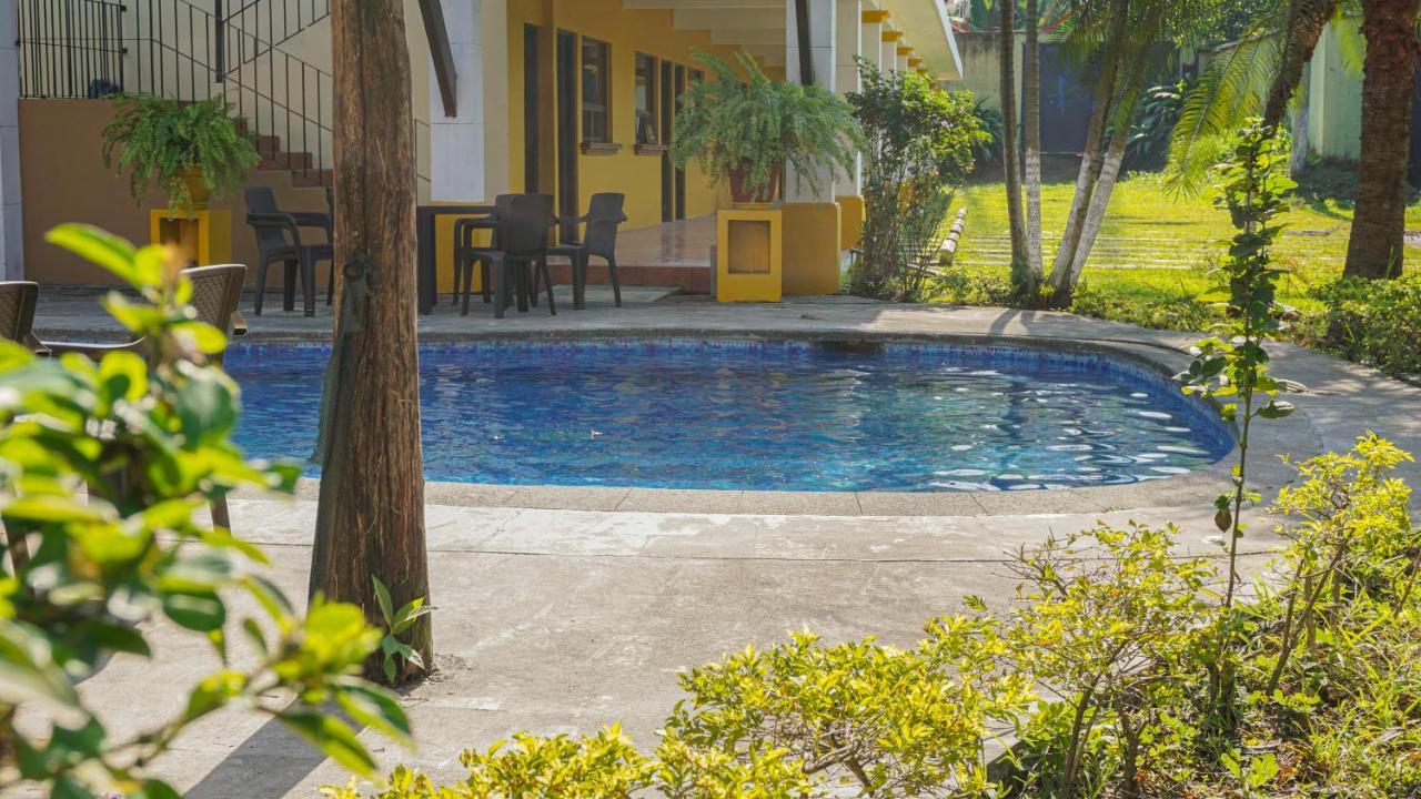 Zafra Hotel Retalhuleu Exteriör bild