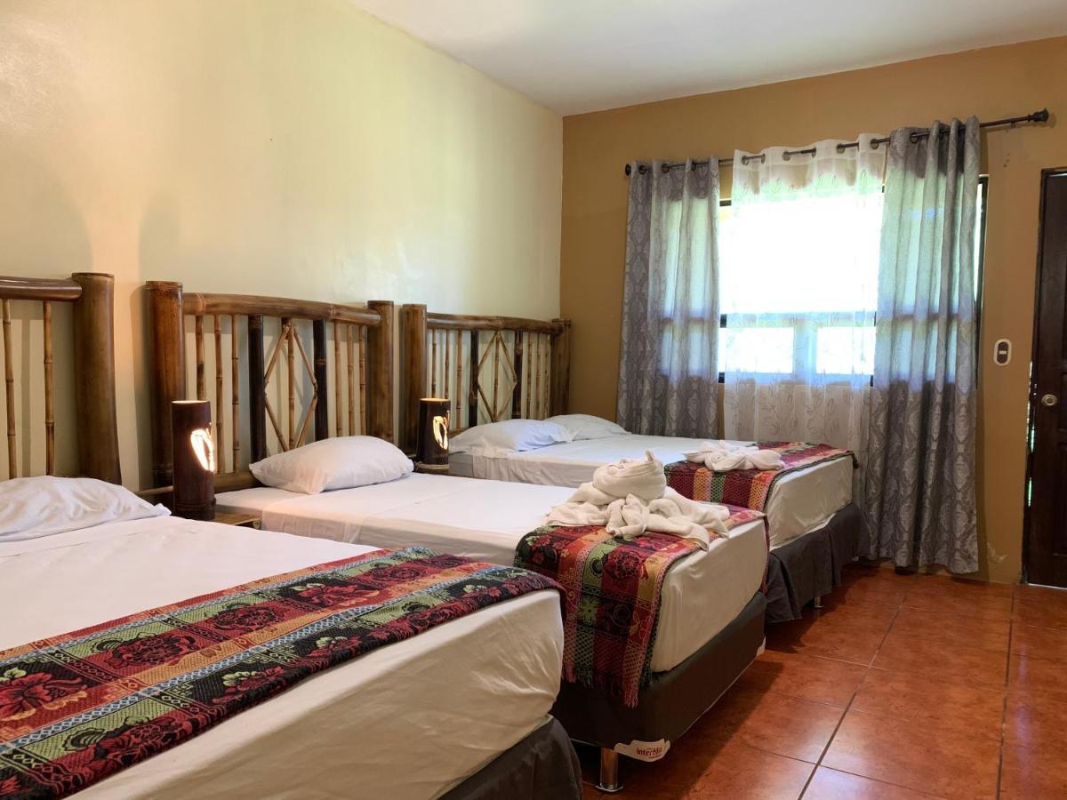 Zafra Hotel Retalhuleu Exteriör bild